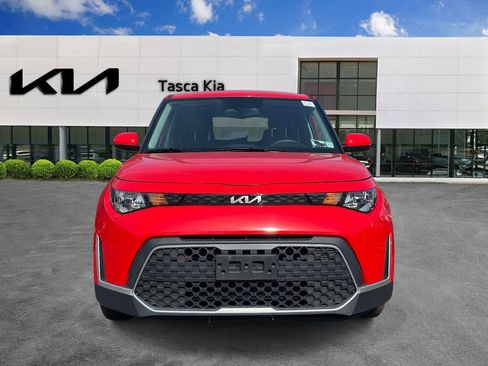 Used 2023 Kia Soul S FWD image 2