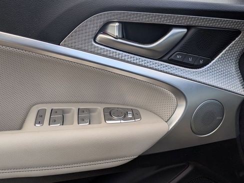 Used 2023 Genesis G70 2.0T w/ Sport Prestige Package image 5