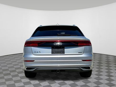 Used 2019 Audi Q8 Premium w/ Convenience Package AWD/4WD image 5