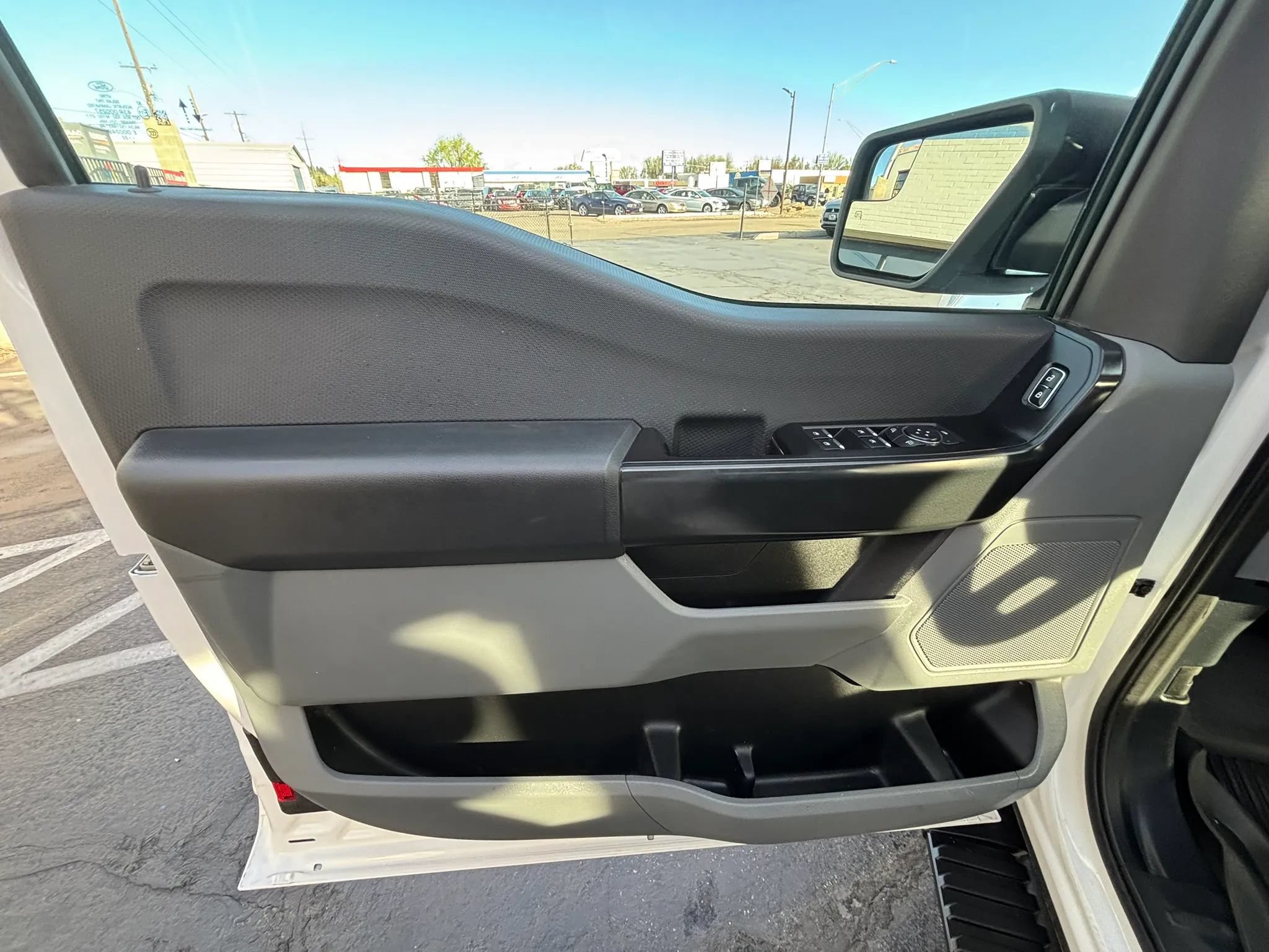 Used 2022 Ford F150 XL w/ Equipment Group 101A High AWD/4WD image 12