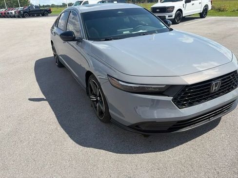 Used 2024 Honda Accord Sport image 7