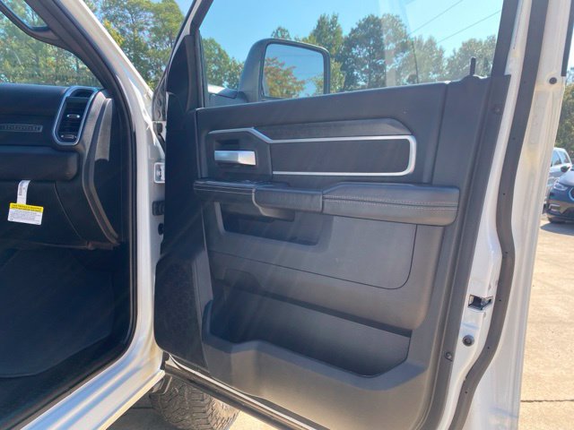 Used 2024 RAM 2500 Big Horn w/ Off Road Package AWD/4WD image 16