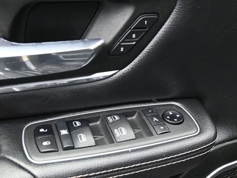 Used 2021 RAM 1500 Laramie image 4