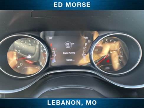Used 2018 Jeep Compass Latitude w/ Popular Equipment Group FWD image 12