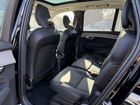 New 2026 Volvo XC90 T8 Ultra w/ Protection Package Premier image 14