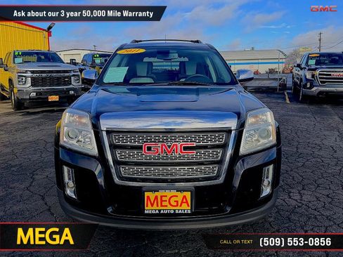 Used 2011 GMC Terrain SLT w/ Cargo Package image 3