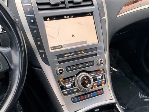 Used 2017 Lincoln MKZ Reserve w/ Climate Package image 6