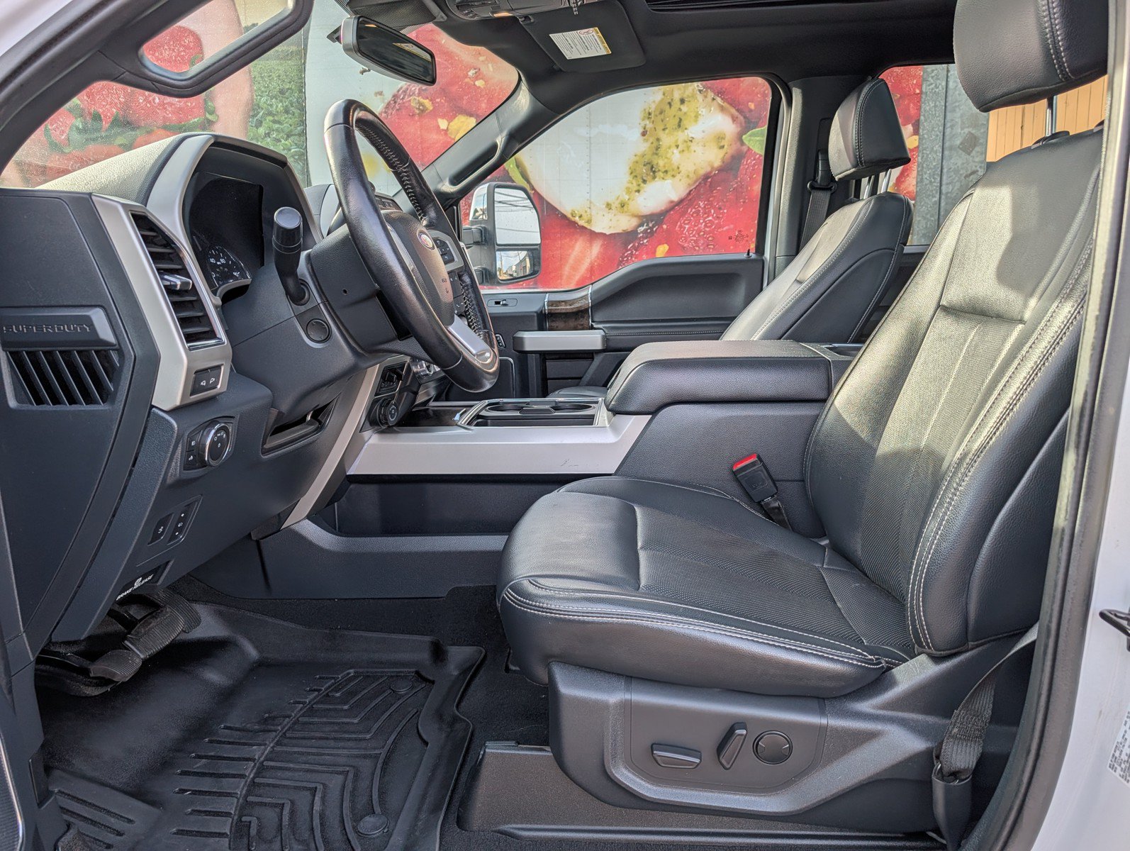 Used 2022 Ford F350 Lariat w/ Lariat Ultimate Package AWD/4WD image 12