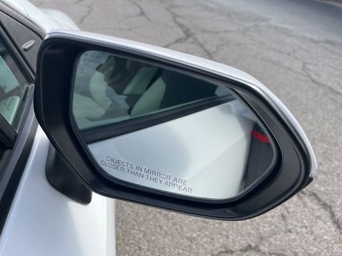 Used 2020 Toyota Corolla LE image 49