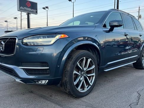 Used 2018 Volvo XC90 T5 Momentum w/ Convenience Package image 14