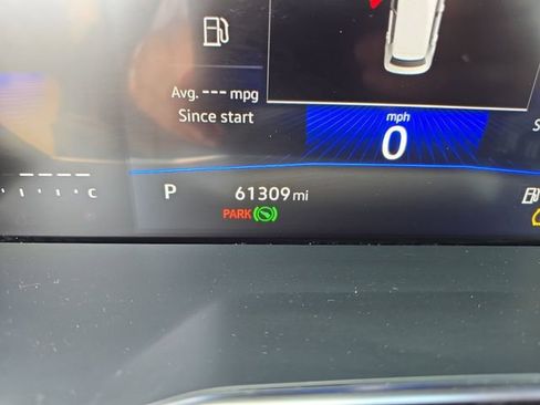 Used 2024 Volkswagen Jetta SE image 28