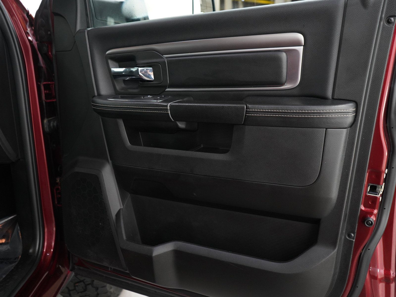 Used 2021 RAM 1500 Warlock AWD/4WD image 9