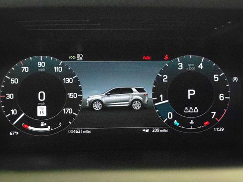 Certified 2025 Land Rover Discovery Sport S image 25