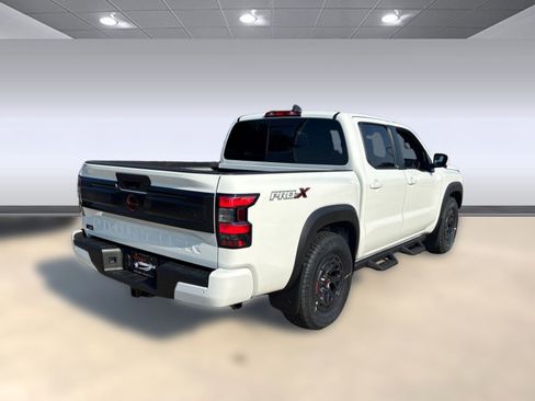 New 2026 Nissan Frontier Pro-X w/ Pro-X Convenience Package image 9