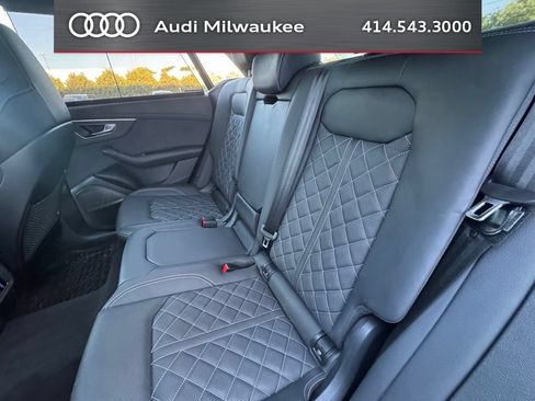 Used 2024 Audi SQ8 Prestige AWD/4WD image 14