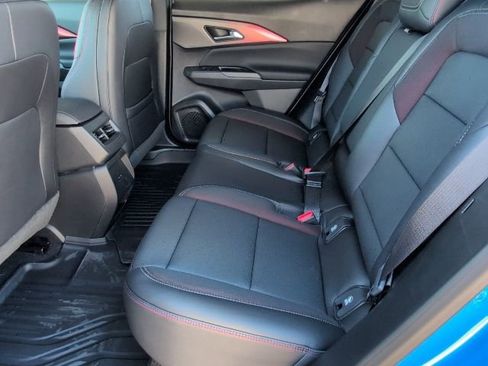 New 2026 Chevrolet Equinox EV RS image 7