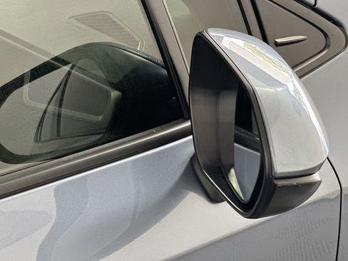 Certified 2025 Toyota Corolla LE FWD image 10
