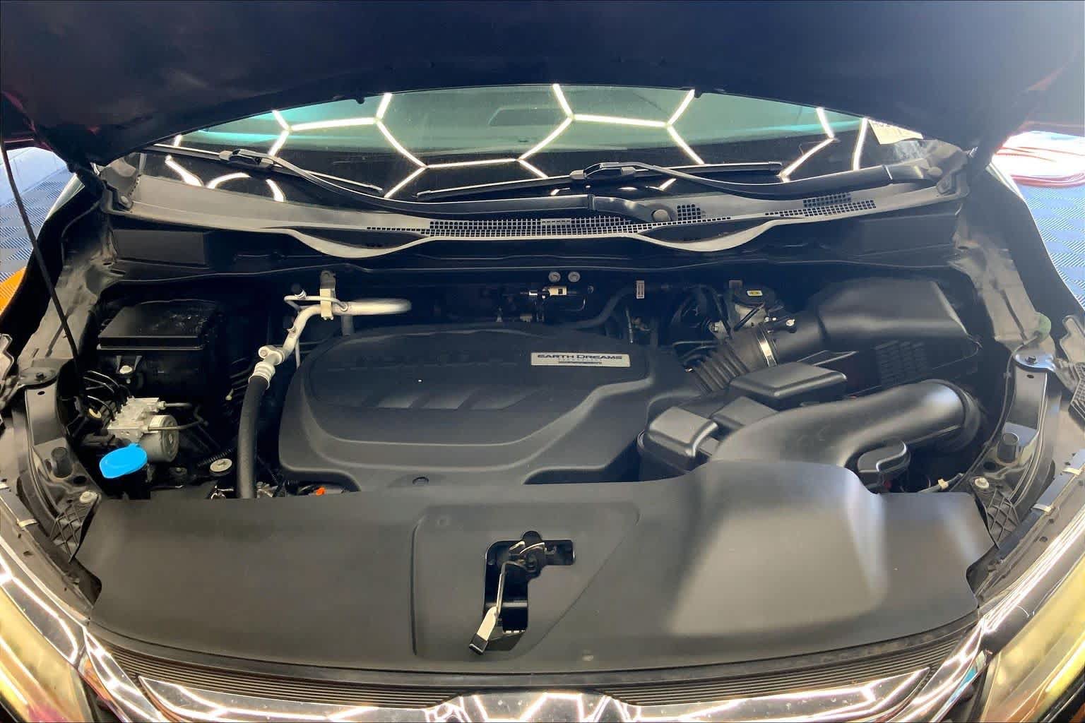 Used 2018 Honda Odyssey Touring image 9