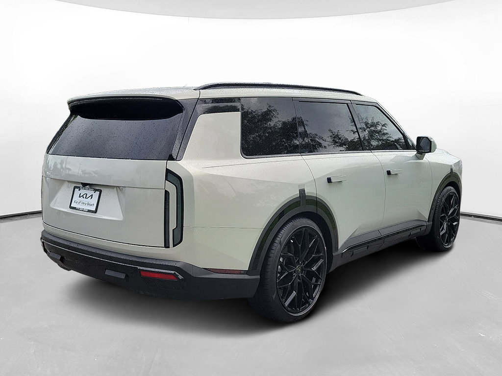Used 2027 Kia Telluride S w/ Towing Package FWD image 4