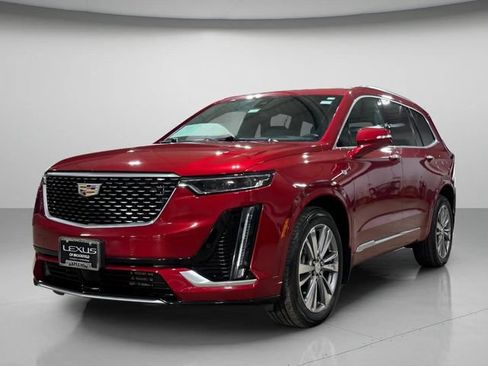 Used 2020 Cadillac XT6 Premium Luxury w/ Platinum Package AWD/4WD image 8