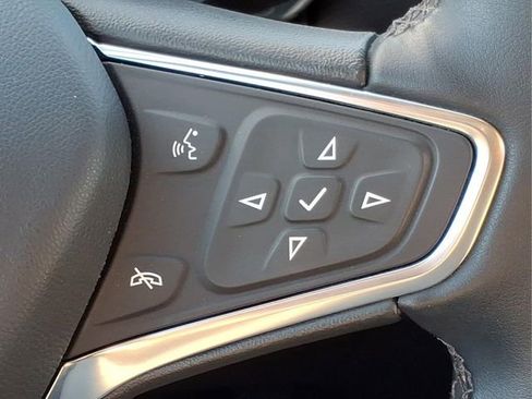 Used 2024 Chevrolet Equinox LT w/ LPO, Floor Liner Package FWD image 26