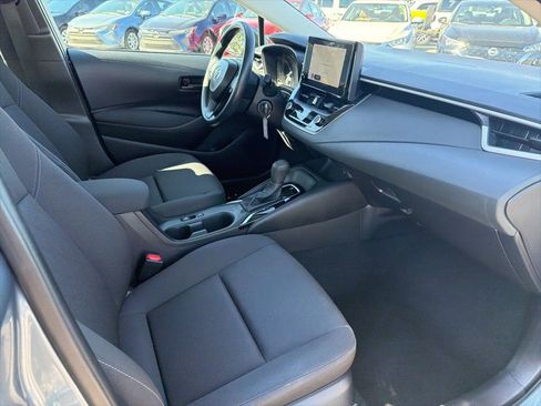 Used 2025 Toyota Corolla LE image 22