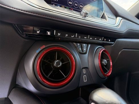 Used 2022 Chevrolet Blazer RS FWD image 45