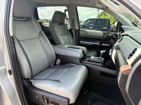 Used 2021 Toyota Tundra Limited w/ Limited Premium Package AWD/4WD image 34