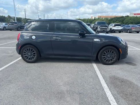 Used 2016 MINI Cooper S FWD image 6