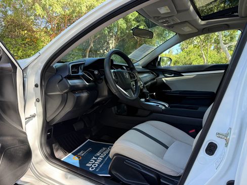 Used 2016 Honda Civic EX-T image 11