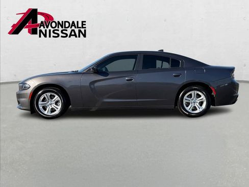 Used 2023 Dodge Charger SXT image 3