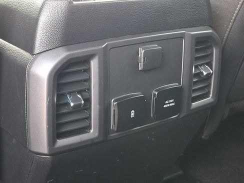 Used 2018 Ford F150 XLT w/ Equipment Group 302A Luxury AWD/4WD image 22