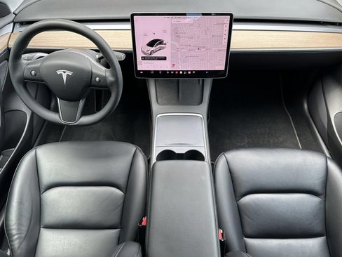 Used 2022 Tesla Model 3 Long Range AWD/4WD image 5