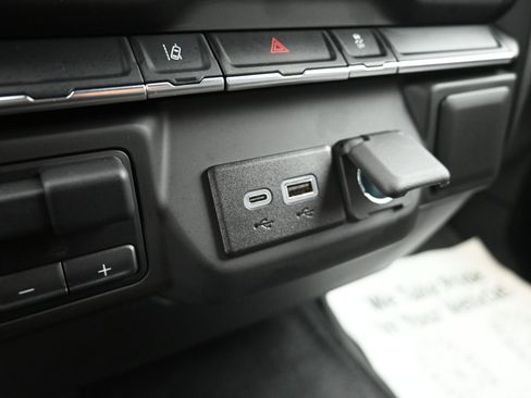 Certified 2025 Chevrolet Silverado 2500 W/T image 18