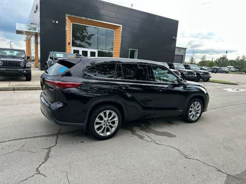 Used 2023 Toyota Highlander Limited AWD/4WD image 25