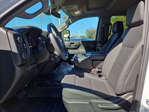 New 2026 Chevrolet Silverado 2500 W/T w/ WT Convenience Package image 9