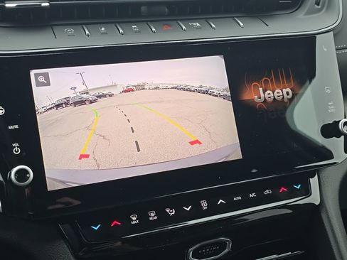 New 2026 Jeep Grand Cherokee L 4WD image 40