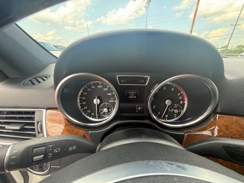 Used 2015 Mercedes-Benz ML 350 2WD image 16