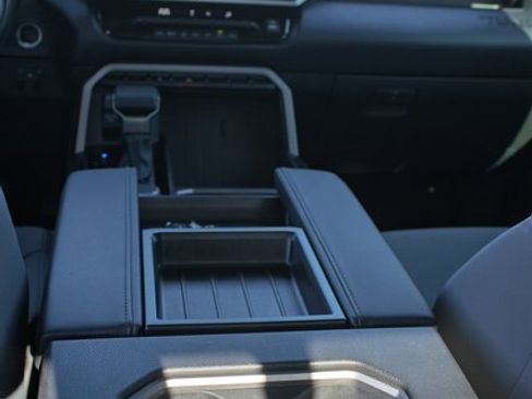 Used 2023 Toyota Tundra SR5 image 12