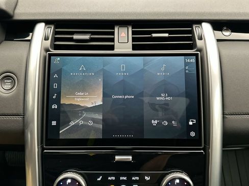 New 2026 Land Rover Discovery S AWD/4WD image 14