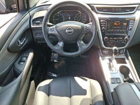 Used 2023 Nissan Murano SV w/ SV Midnight Edition Package AWD/4WD image 11