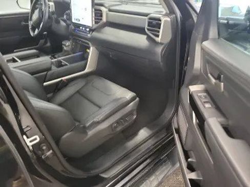 Used 2022 Toyota Tundra Limited AWD/4WD image 12