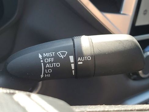 Used 2023 Toyota Tundra Platinum w/ Advanced Package AWD/4WD image 13