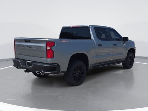 Used 2023 Chevrolet Silverado 1500 LT Trail Boss w/ Protection Package AWD/4WD image 3