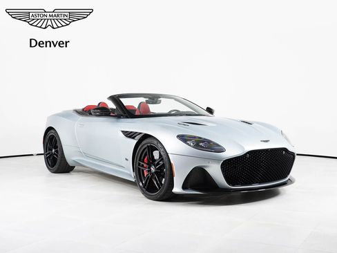 Used 2020 Aston Martin DBS Superleggera Volante RWD image 10