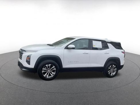 Used 2025 Chevrolet Equinox LT image 9