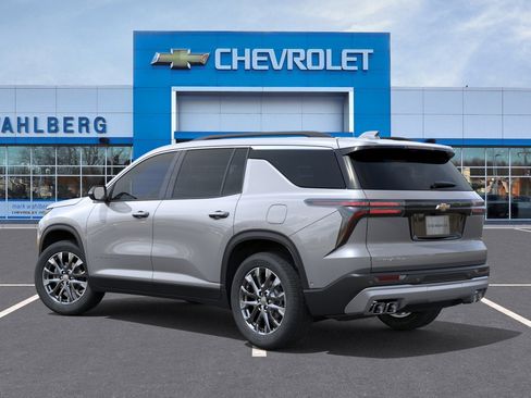 New 2026 Chevrolet Traverse LT w/ Sun and Wheel Package FWD image 27