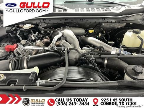 Used 2024 Ford F250 Platinum w/ FX4 Off-Road Package AWD/4WD image 31