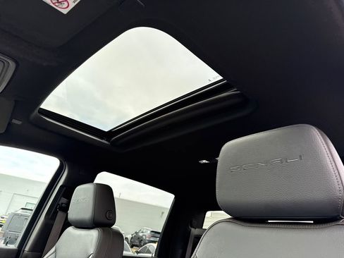 Certified 2023 GMC Sierra 3500 Denali w/ Denali Ultimate Package image 28