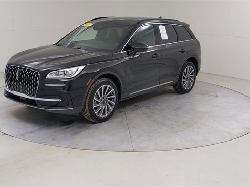 Used 2025 Lincoln Corsair Reserve image 21